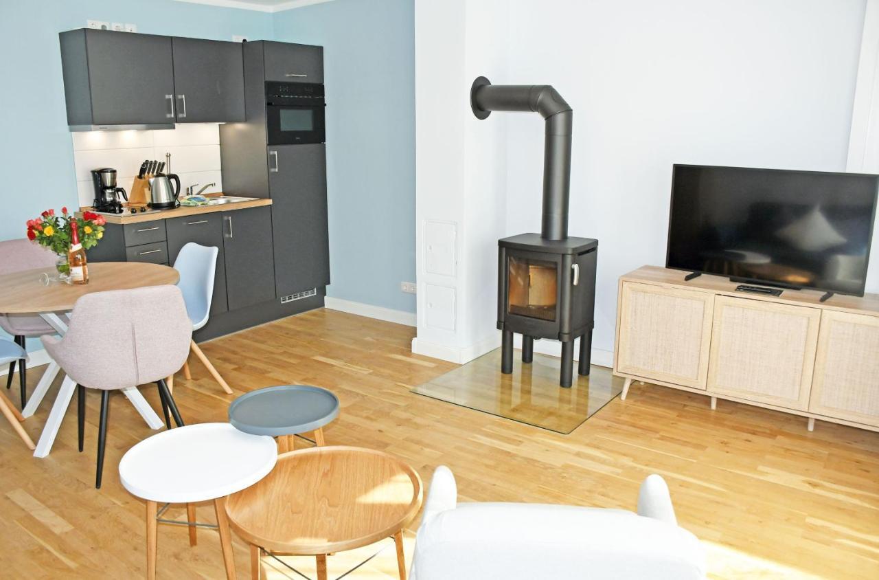 Schoene Ferienwohnungen Mit Kamin Im Ostseebad Sellin Экстерьер фото