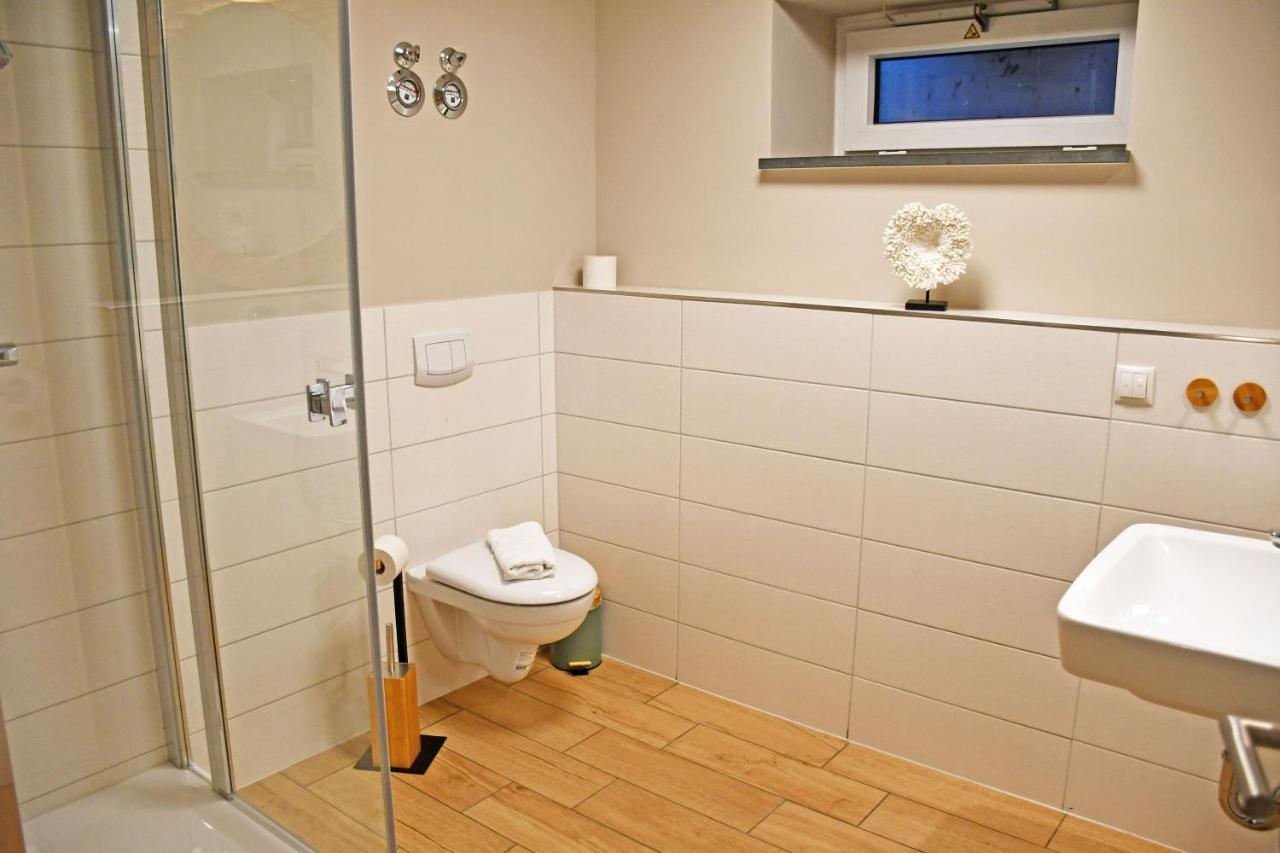 Schoene Ferienwohnungen Mit Kamin Im Ostseebad Sellin Экстерьер фото