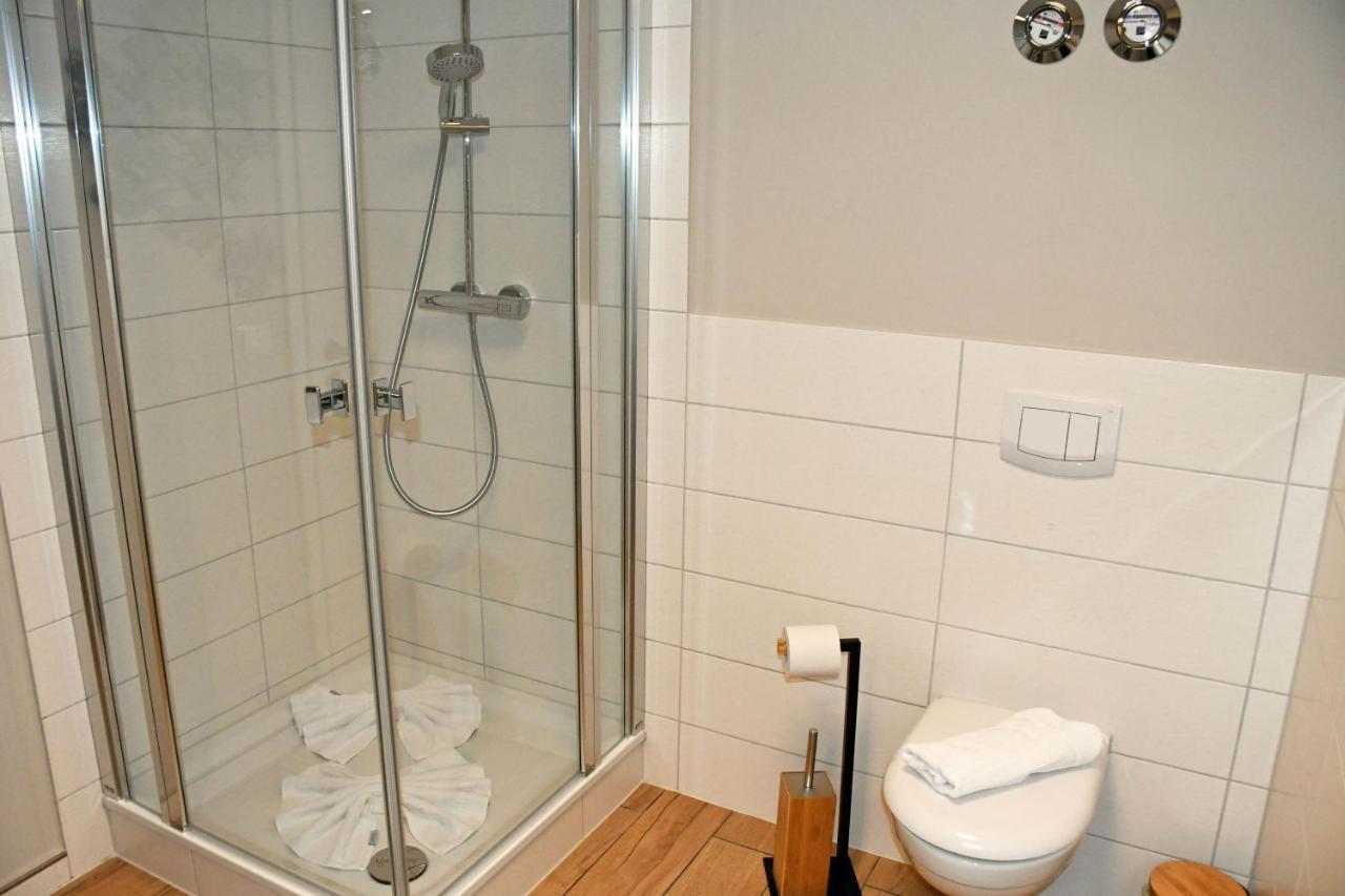 Schoene Ferienwohnungen Mit Kamin Im Ostseebad Sellin Экстерьер фото